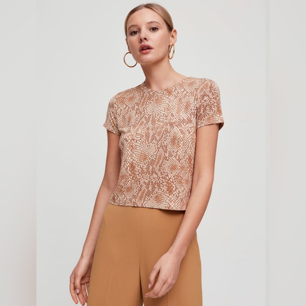 ARITZIA BABATON Isamu Snake Print Crewneck Crop Top Baby Tee, Beige Brown XS